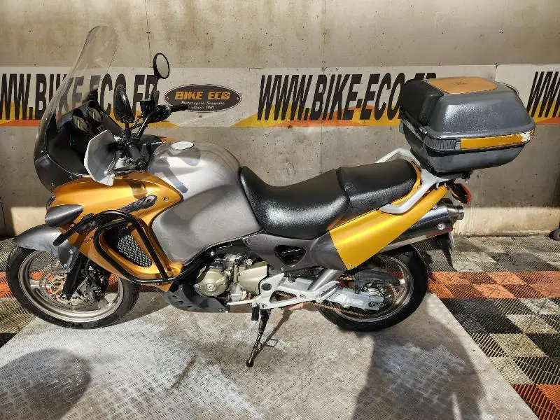 VARADERO 1000