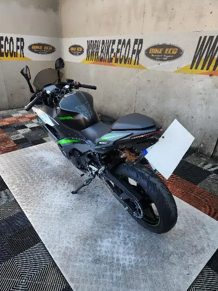 Ninja 500 SE
