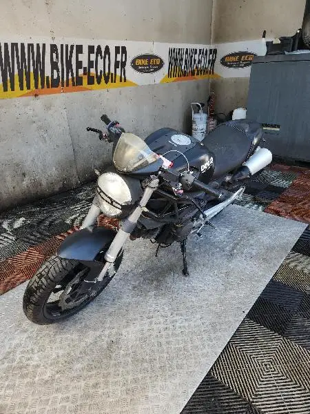 696 MONSTER