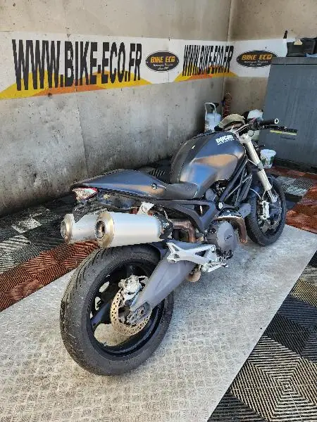 696 MONSTER