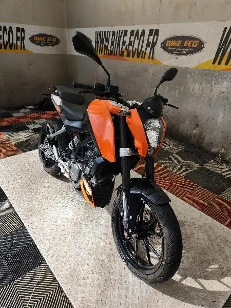 125 DUKE