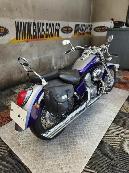 VT SHADOW 750