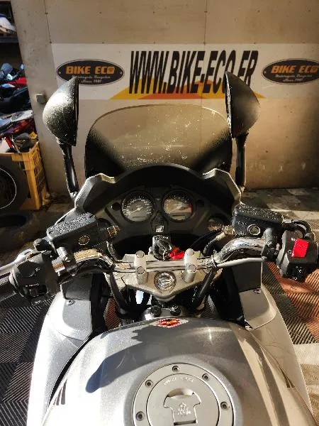 CB 1000 F
