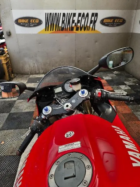 YZF 1000 R1