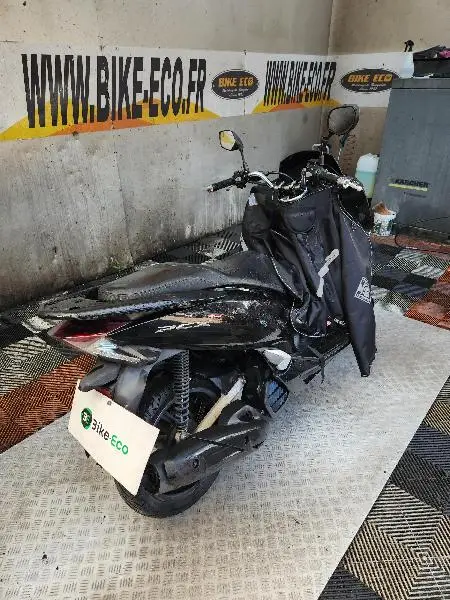 PCX 125