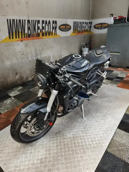 STREET TRIPLE 660 S