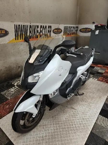 C 600 SPORT