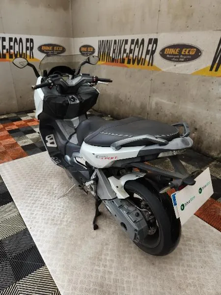 C 600 SPORT