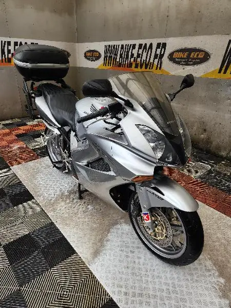 VFR 800 VTEC