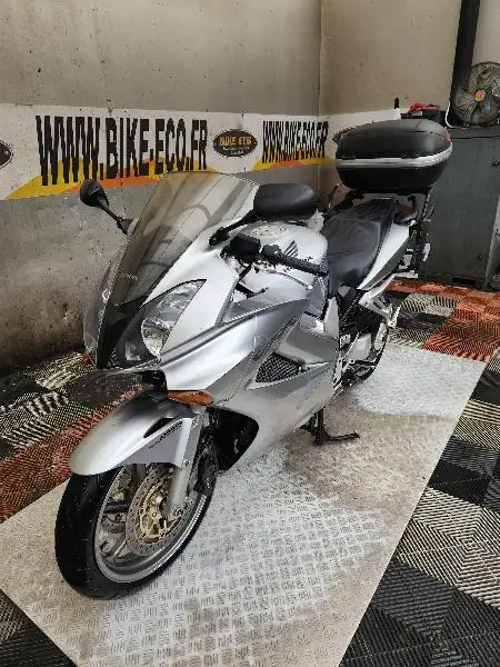 VFR 800 VTEC