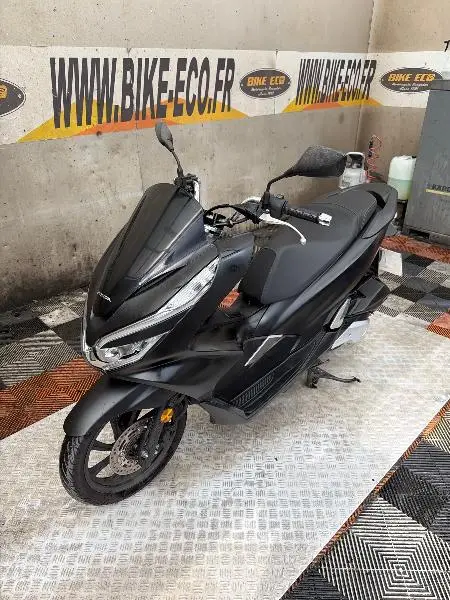PCX 125