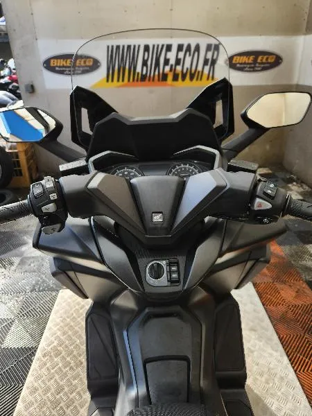 NSS FORZA 125