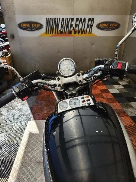 VMAX 1200