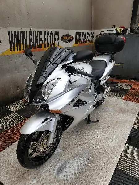 VFR 800 VTEC