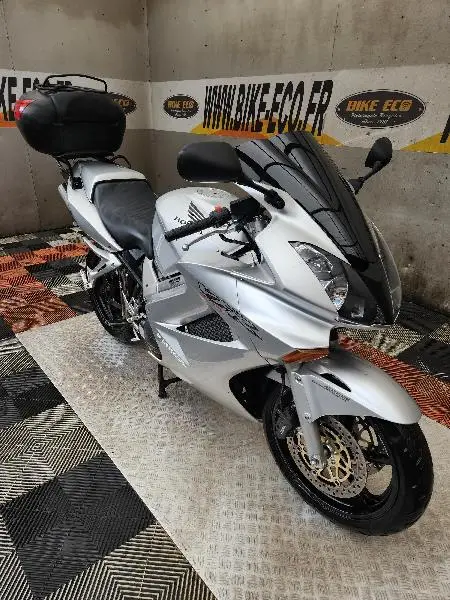 VFR 800 VTEC