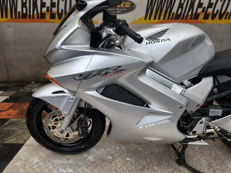VFR 800 VTEC