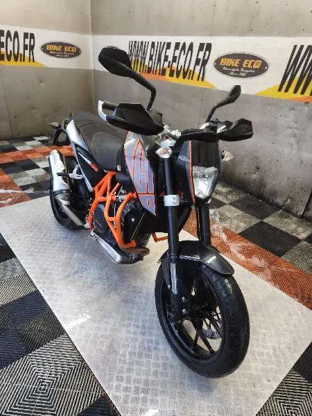 690 DUKE ABS