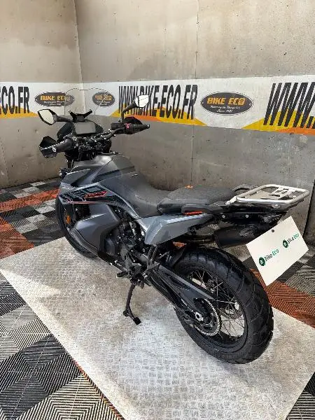890 ADVENTURE