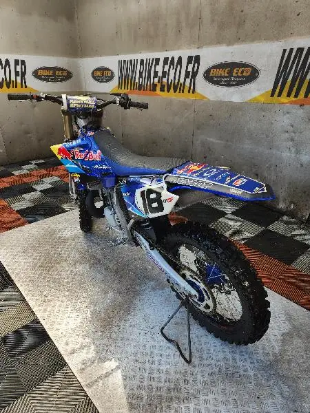 YZ250
