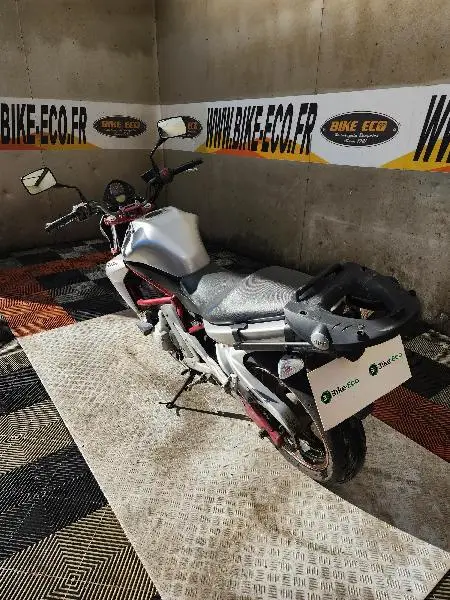 ER6