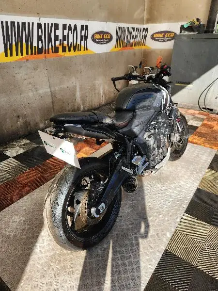 Street Triple 660