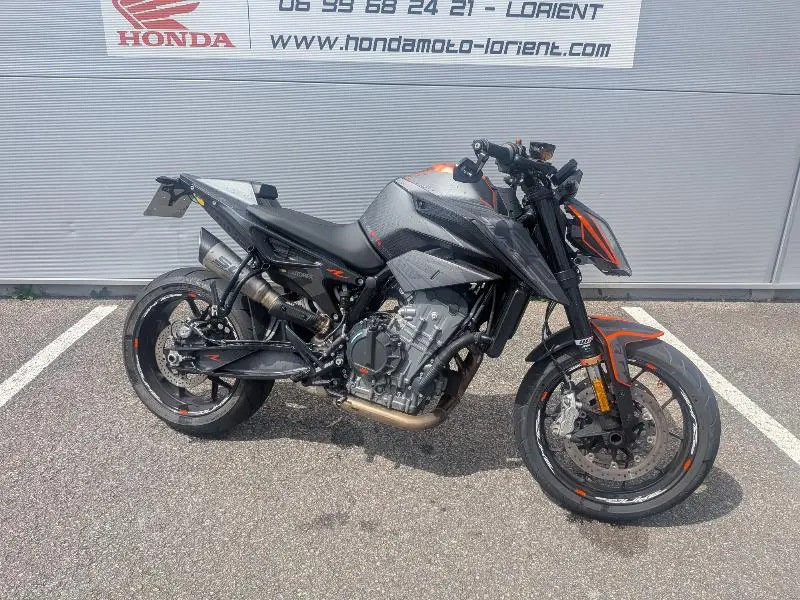890 DUKE 2021