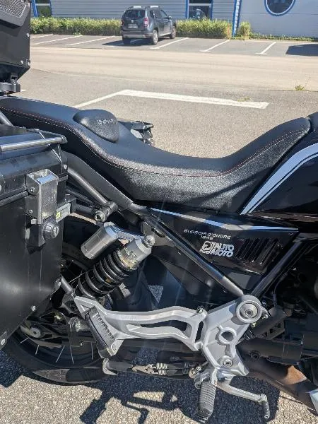 V85 TT 850