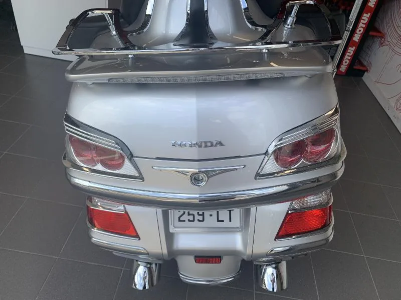 GL 1800 GOLDWING AIR BAG GPS