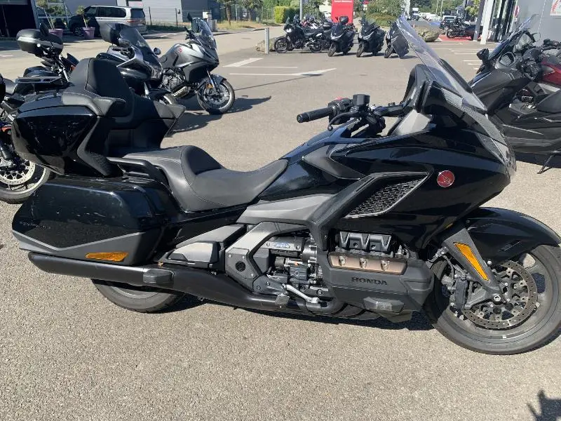 GL 1800 GOLDWING TOURING DCT