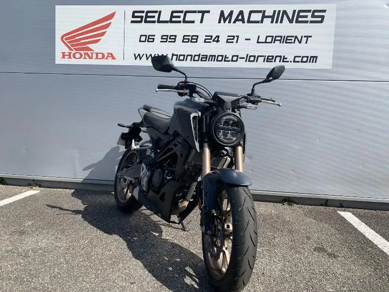 CB 125  R 2023