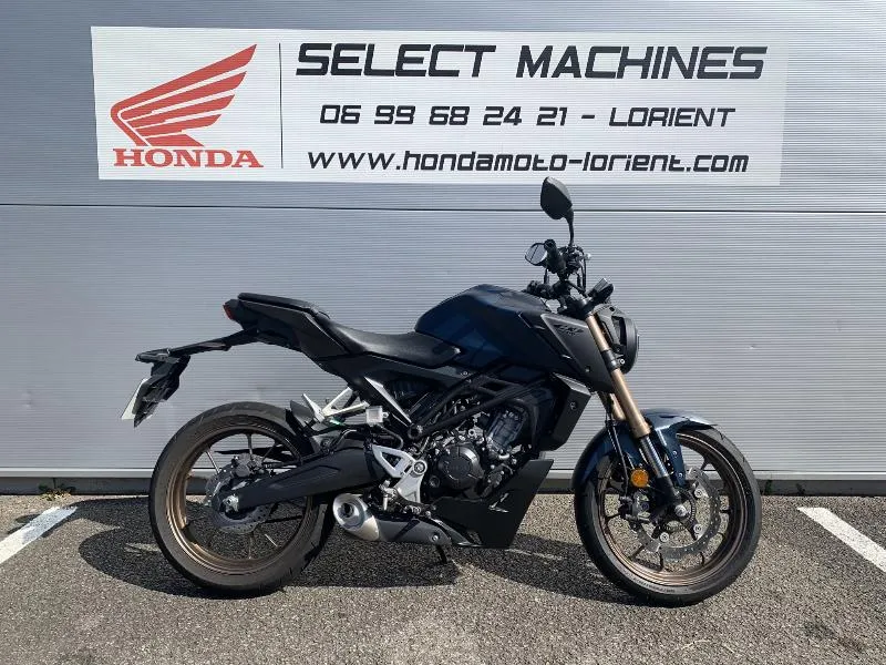 CB 125  R
