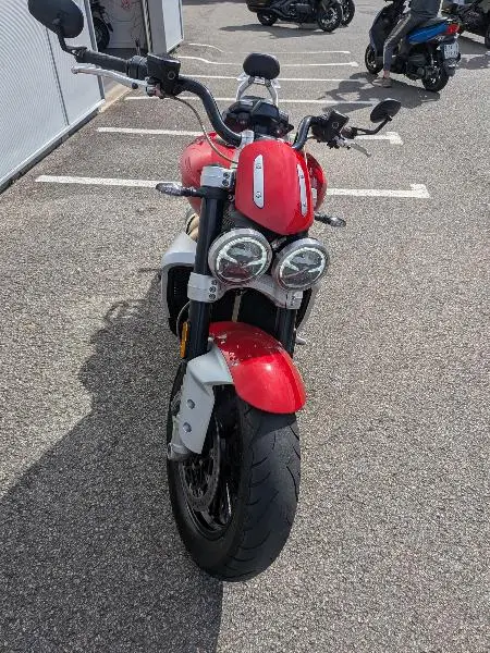ROCKET 3 R