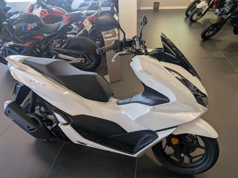 PCX 125