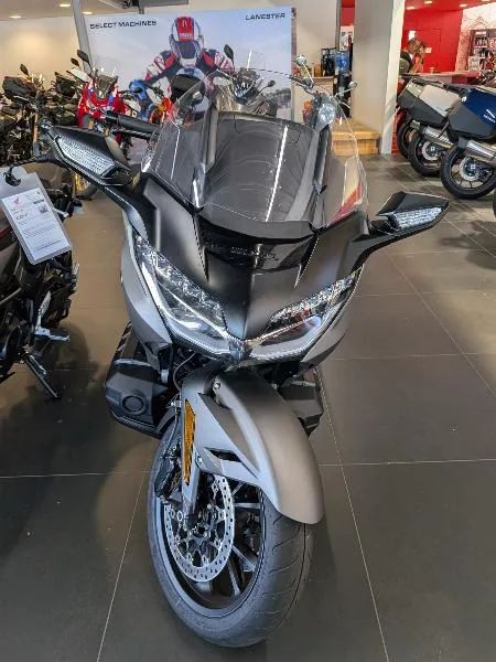 GOLDWING 1800 BAGGER