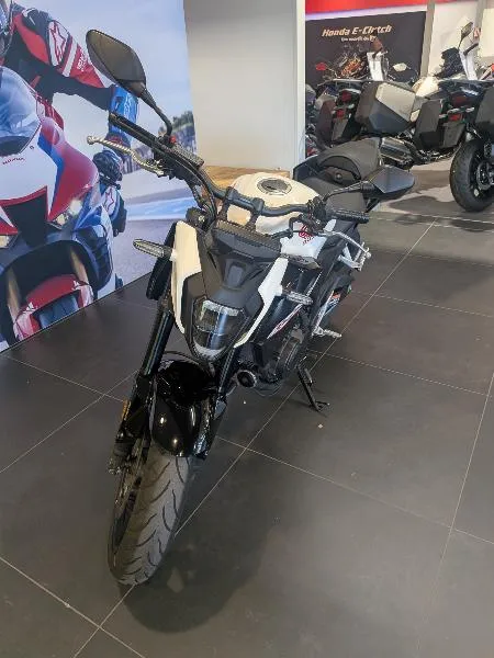 CB 500 Hornet