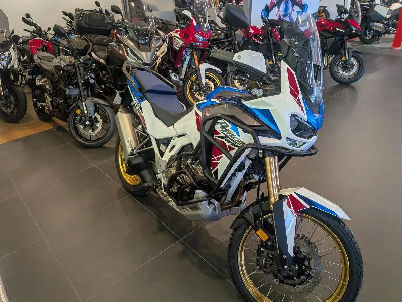 CRF 1100 L AFRICA TWIN  ADVENTURE SPORTS DCT