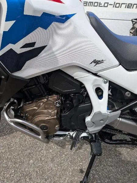 CRF 1100 L AFRICA TWIN  ADVENTURE SPORTS DCT
