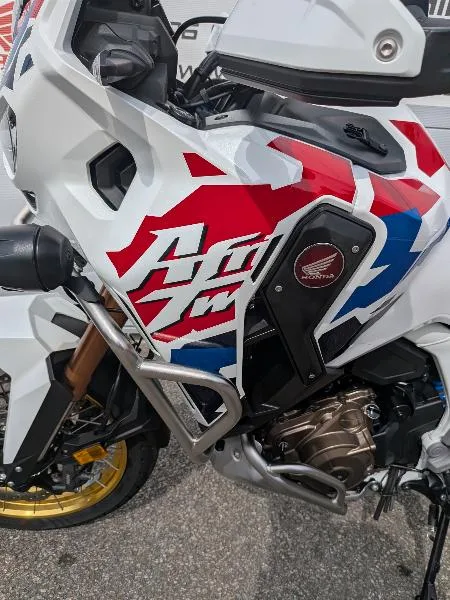 CRF 1100 L AFRICA TWIN  ADVENTURE SPORTS DCT