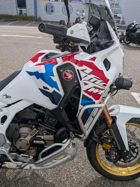 CRF 1100 L AFRICA TWIN  ADVENTURE SPORTS DCT
