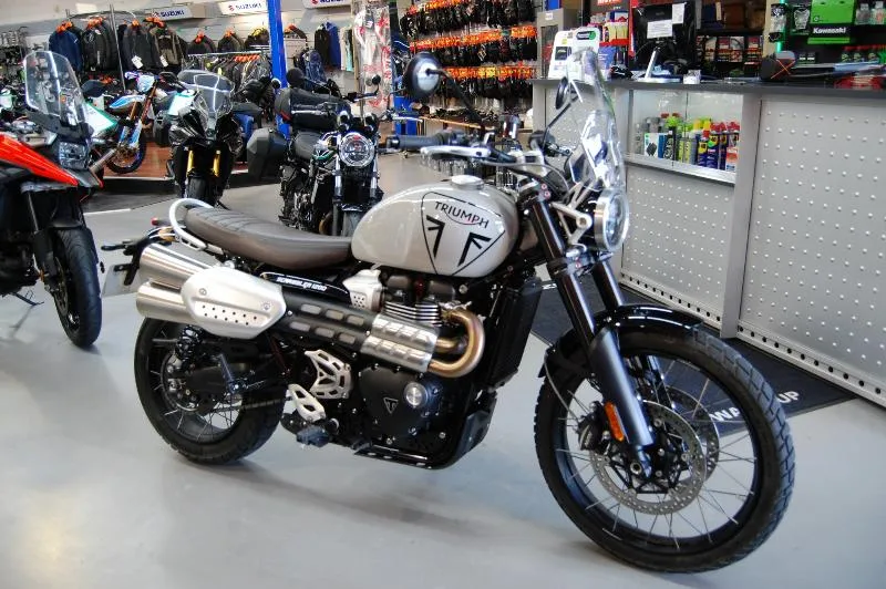 Scrambler 1200 X 2024