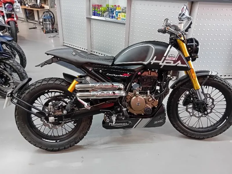 HIPSTER 125