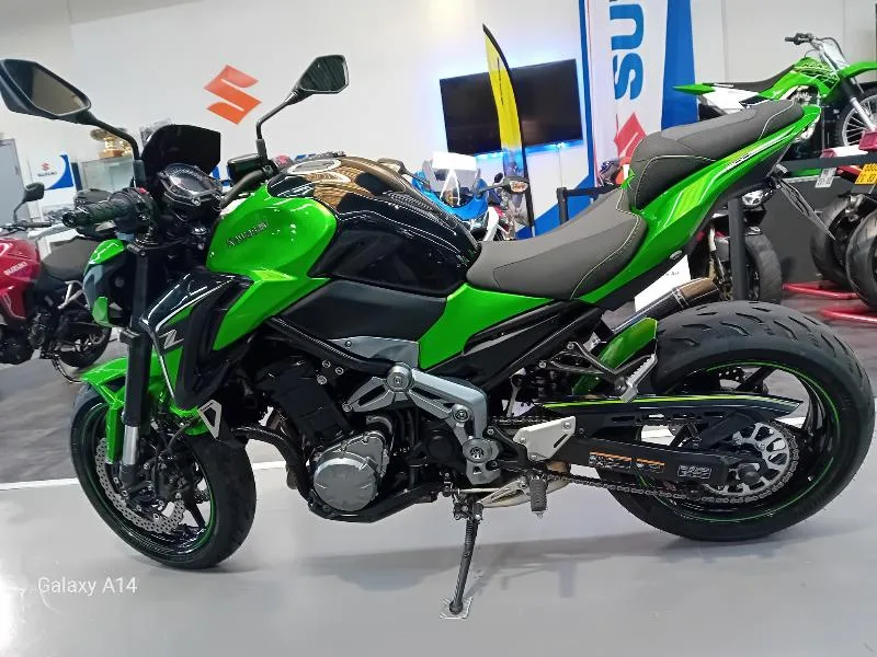 Z 900