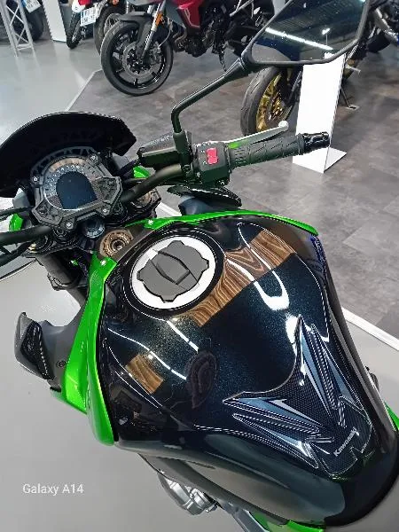Z 900