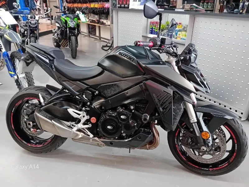 GSXS 950