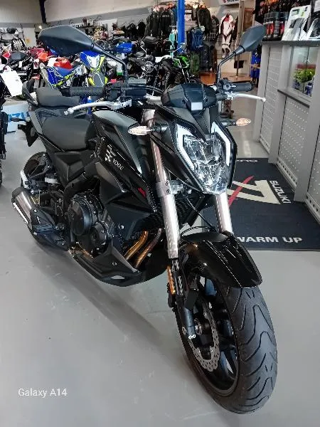 R 500