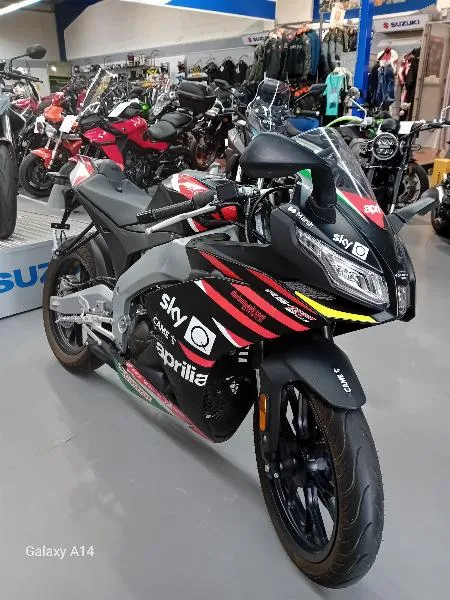 RS 125