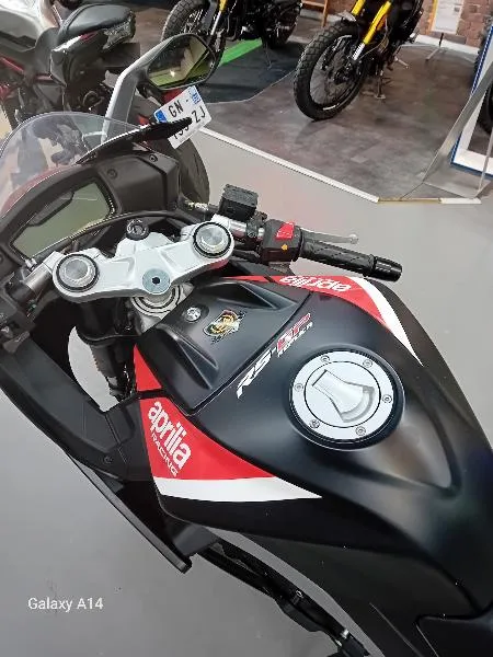 RS 125