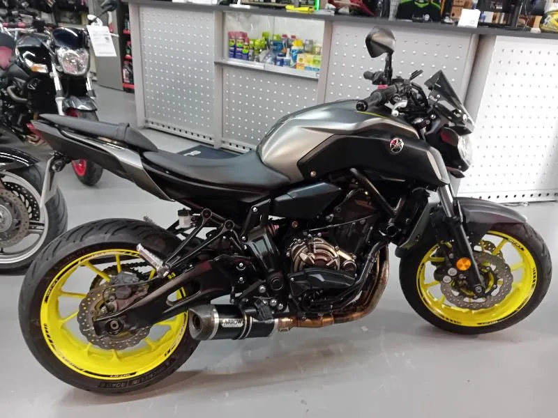 MT07