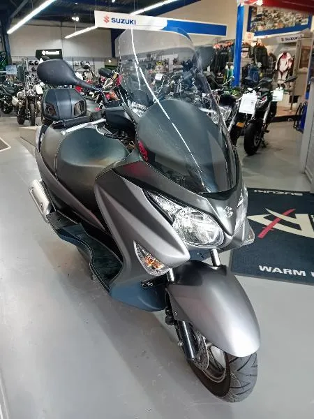 BURGMAN 125