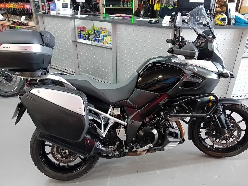 DL VSTROM 1000